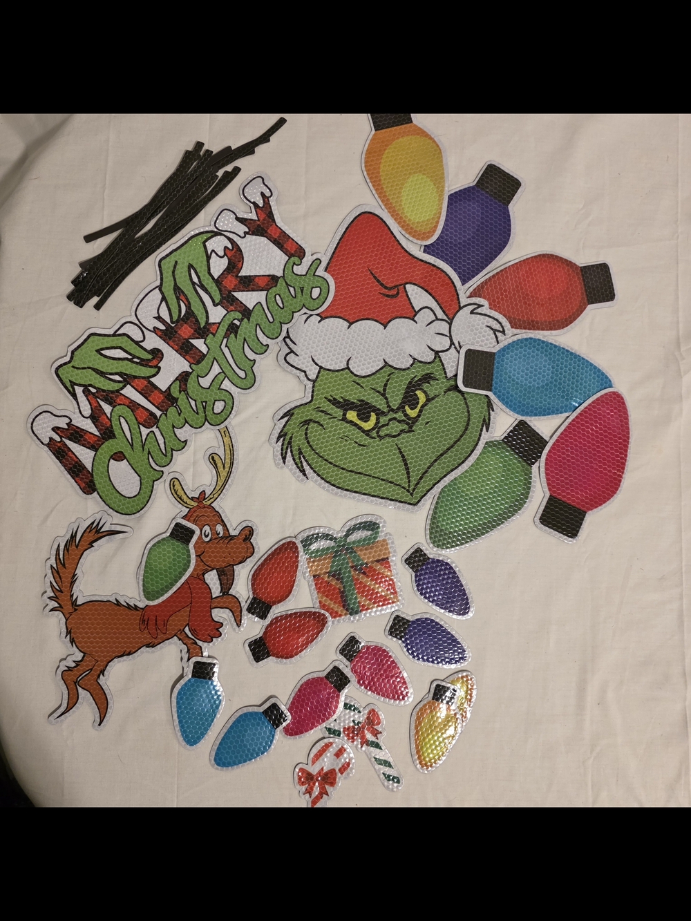 NEW Dr Seuss How The Grinch Stole Christmas Create-A-Scene Magnet Set 30+ Magnet